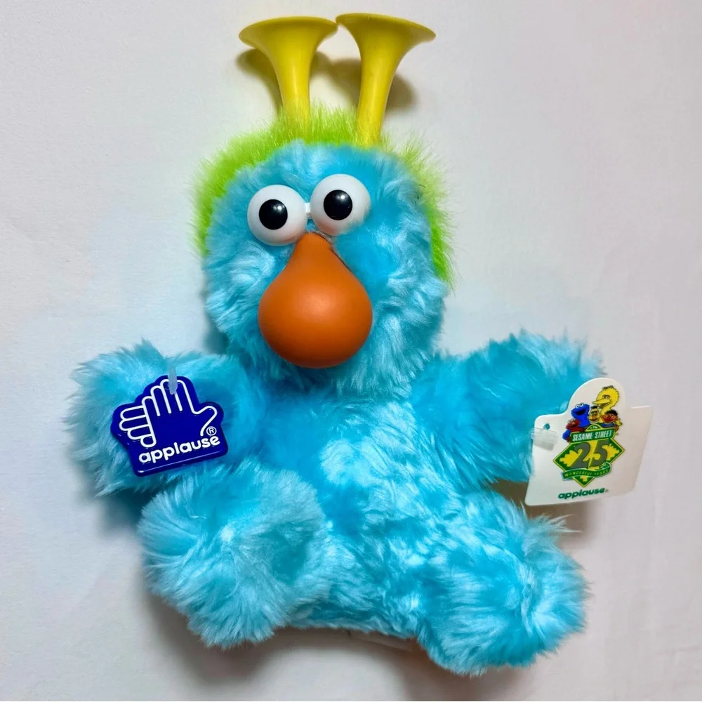 New Vintage Applause Sesame Street Electric Blue Honker Plush Toy 1992 Squeaks!